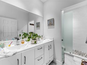 655 SE 37 Terrace, Homestead FL 33033