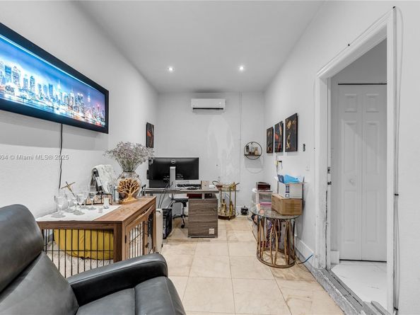 655 SE 37 Terrace, Homestead FL 33033