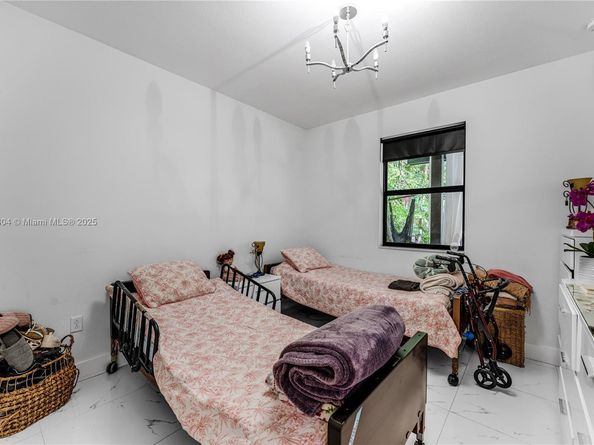 655 SE 37 Terrace, Homestead FL 33033
