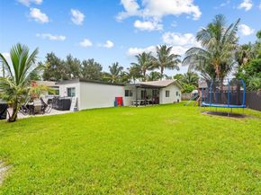 2320 SW 36th Ave, Fort Lauderdale FL 33312