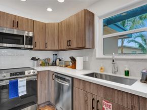 2320 SW 36th Ave, Fort Lauderdale FL 33312