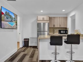 2320 SW 36th Ave, Fort Lauderdale FL 33312