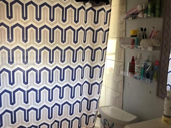 2231 SW 57th Ct, Miami FL 33155