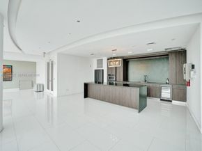 601 NE 36th St 1003, Miami FL 33137