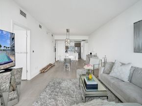 601 NE 36th St 1003, Miami FL 33137