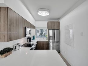 601 NE 36th St 1003, Miami FL 33137