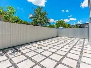 3136 SE 2nd Dr, Homestead FL 33033