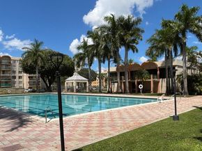 9350 Fontainebleau Blvd 312, Miami FL 33172