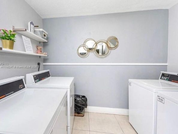 9350 Fontainebleau Blvd 312, Miami FL 33172