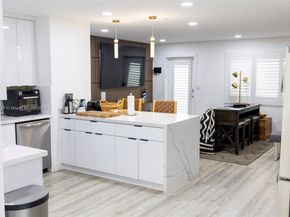 310 NE 12th Ave, Pompano Beach FL 33060