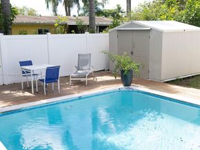 310 NE 12th Ave, Pompano Beach FL 33060