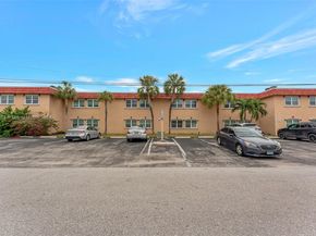 221 SE 9th Ave 102, Pompano Beach FL 33060