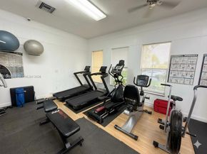 2841 Somerset Dr 307, Lauderdale Lakes FL 33311