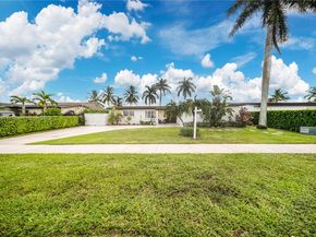 17931 NW 85th Ave, Hialeah FL 33015