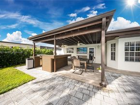 17931 NW 85th Ave, Hialeah FL 33015