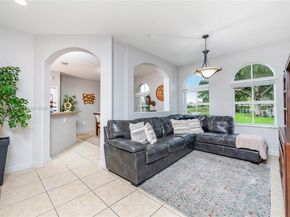 10012 NW 7th St 104, Miami FL 33172