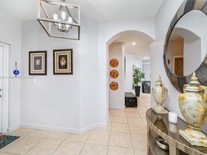 10012 NW 7th St 104, Miami FL 33172