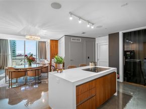 851 NE 1st Ave 1409, Miami FL 33132