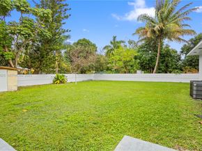 1445 NE 147th St, Miami FL 33161