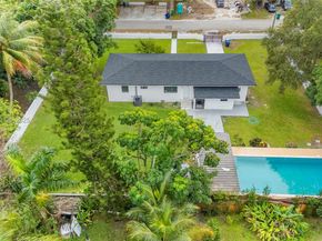 1445 NE 147th St, Miami FL 33161