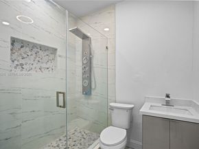 1445 NE 147th St, Miami FL 33161