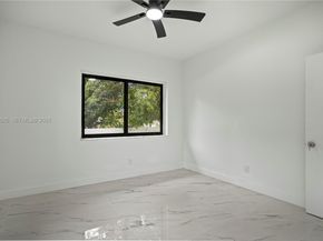 1445 NE 147th St, Miami FL 33161