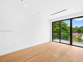 66 NW 50th St, Miami FL 33127