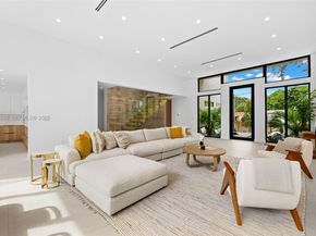 66 NW 50th St, Miami FL 33127