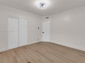 613 NE 159th St, Miami FL 33162