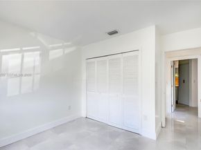 12909 SW 61 0, Miami FL 33183