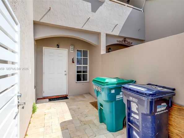 12909 SW 61 0, Miami FL 33183