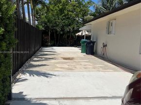 29330 SW 143rd Ave, Homestead FL 33033