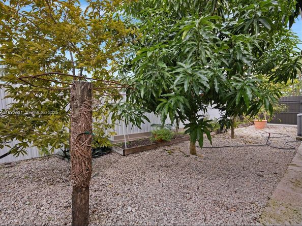 29330 SW 143rd Ave, Homestead FL 33033