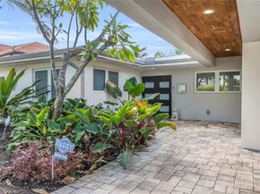 2108 NE 124th St, North Miami FL 33181