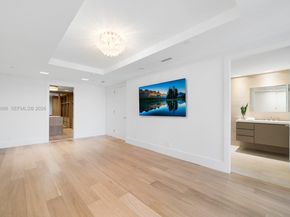 3535 Hiawatha Ave 403, Miami FL 33133