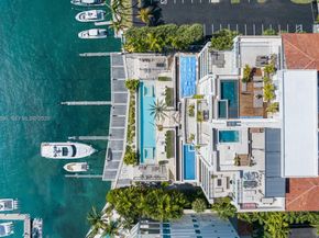 3535 Hiawatha Ave 403, Miami FL 33133