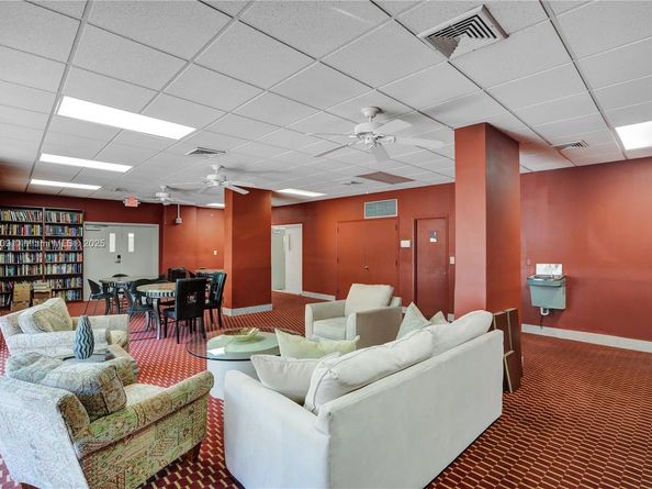 2150 Sans Souci Blvd B1605, North Miami FL 33181