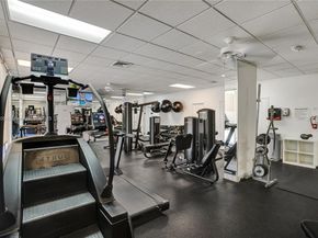 2150 Sans Souci Blvd B1605, North Miami FL 33181