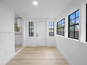 1995 NW 58th St, Miami FL 33142