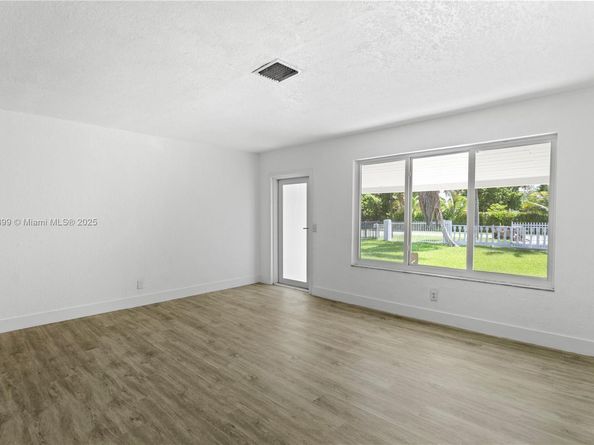 14443 S Biscayne River Rd, Miami FL 33161