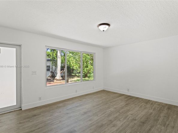 14443 S Biscayne River Rd, Miami FL 33161
