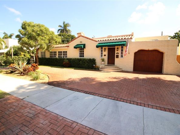 804 SE 10th St, Fort Lauderdale FL 33316