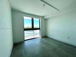 13800 Highland Dr 601, North Miami Beach FL 33181