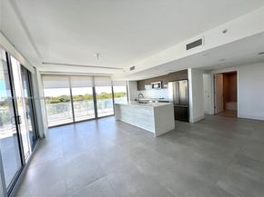 13800 Highland Dr 601, North Miami Beach FL 33181