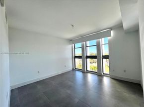 13800 Highland Dr 601, North Miami Beach FL 33181