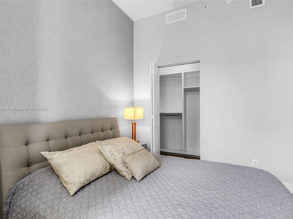 501 NE 31st St 306, Miami FL 33137