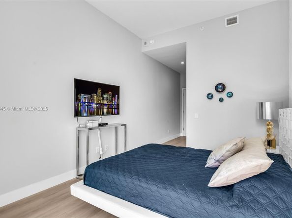 501 NE 31st St 306, Miami FL 33137