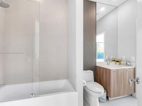 501 NE 31st St 306, Miami FL 33137