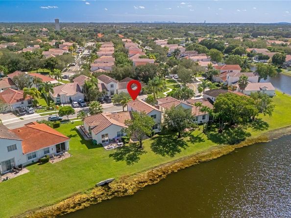 2658 SW 189th Ave, Miramar FL 33029