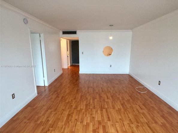 1025 Alton Rd 507, Miami Beach FL 33139